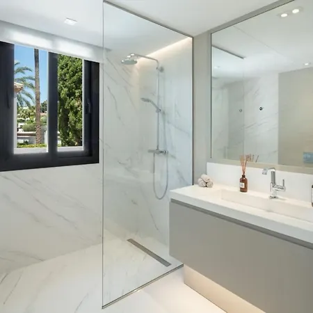 Albens Nest Apartment Marbella