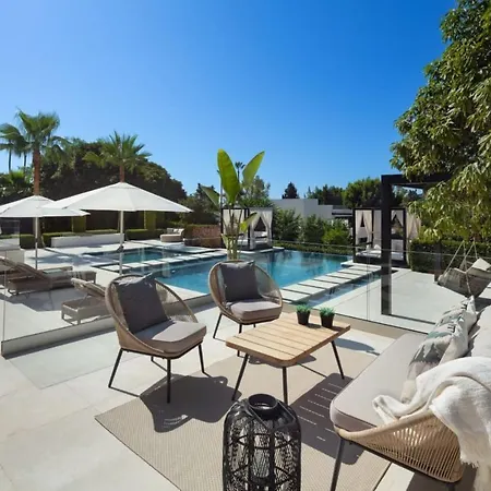 Albens Nest Apartment Marbella